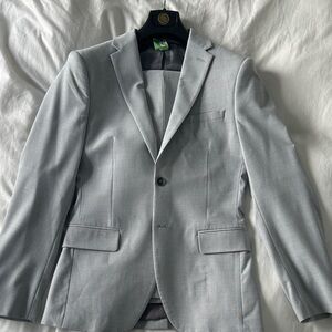 Perry Ellis Silver Gray Suit Jacket and Pants